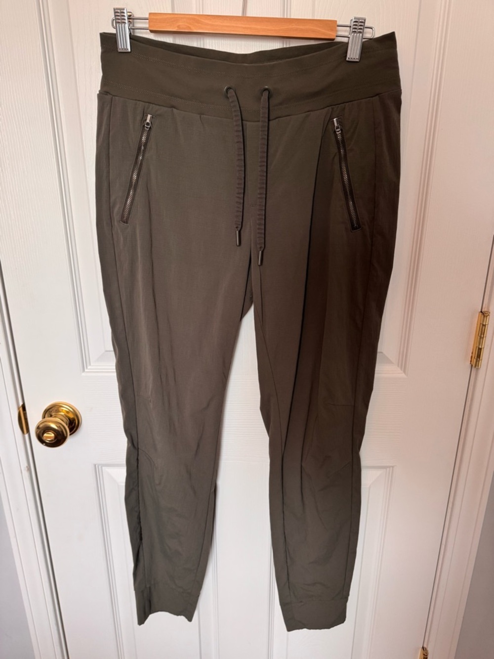 Athleta Trekkie North Jogger